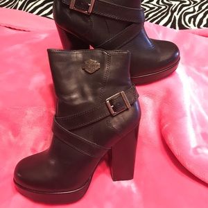 Women’s Harley Davidson riding boots! Size 9